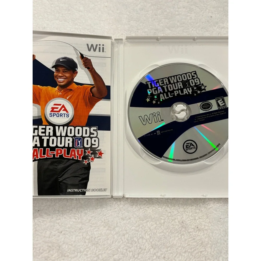 Tiger Woods PGA Tour 09 All-Play Nintendo Wii EA Sports Golf Game CIB